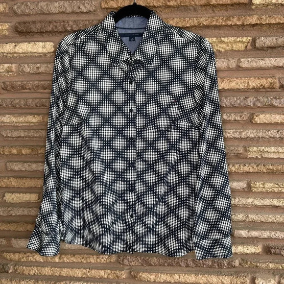 Tommy Hilfiger Navy Blue Optic Print 100% Cotton Button Front Shirt Size Medium - Picture 1 of 7